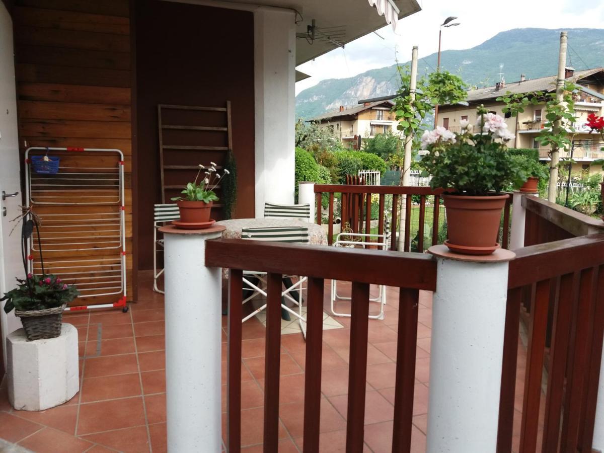 Grazioso Appartamento Tra Cultura, Lago E Montagna Pomarolo ภายนอก รูปภาพ